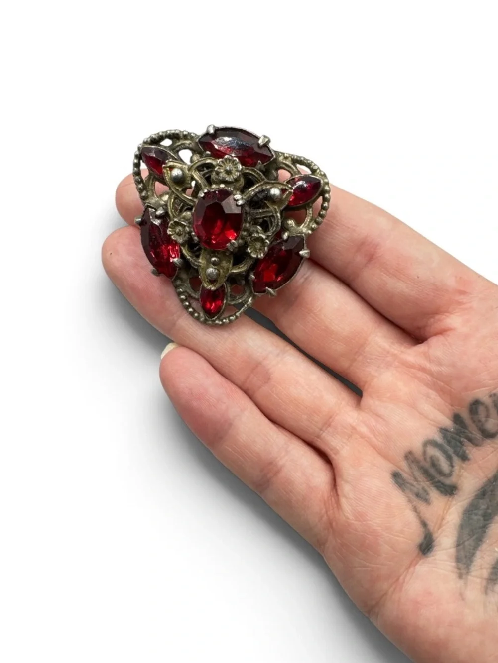 Vintage 1930s Art Deco Red Glass Rhinestone Brass Filigree Dress Clip